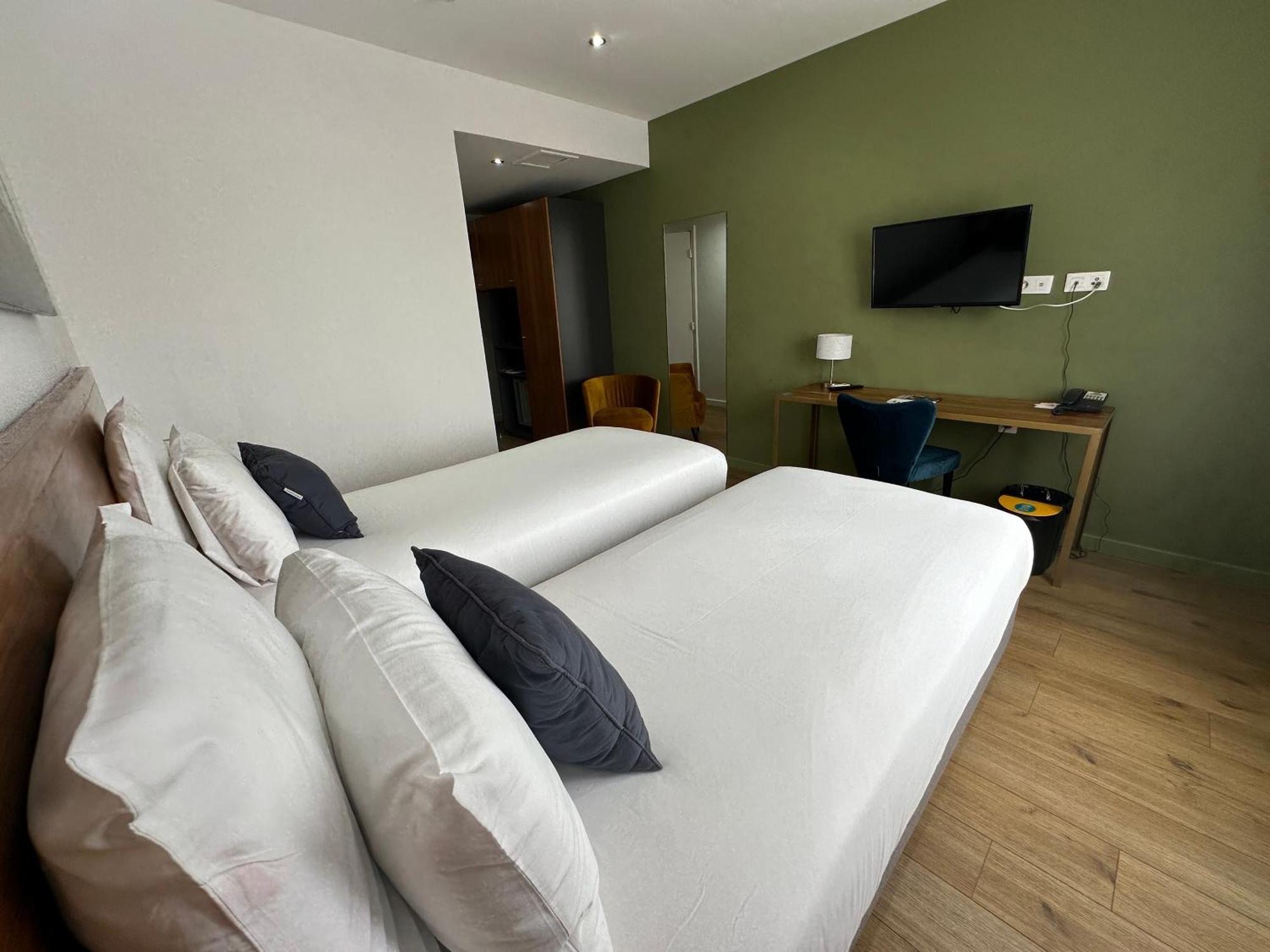 Hotel Exsel Creolia Saint-Denis Exterior photo