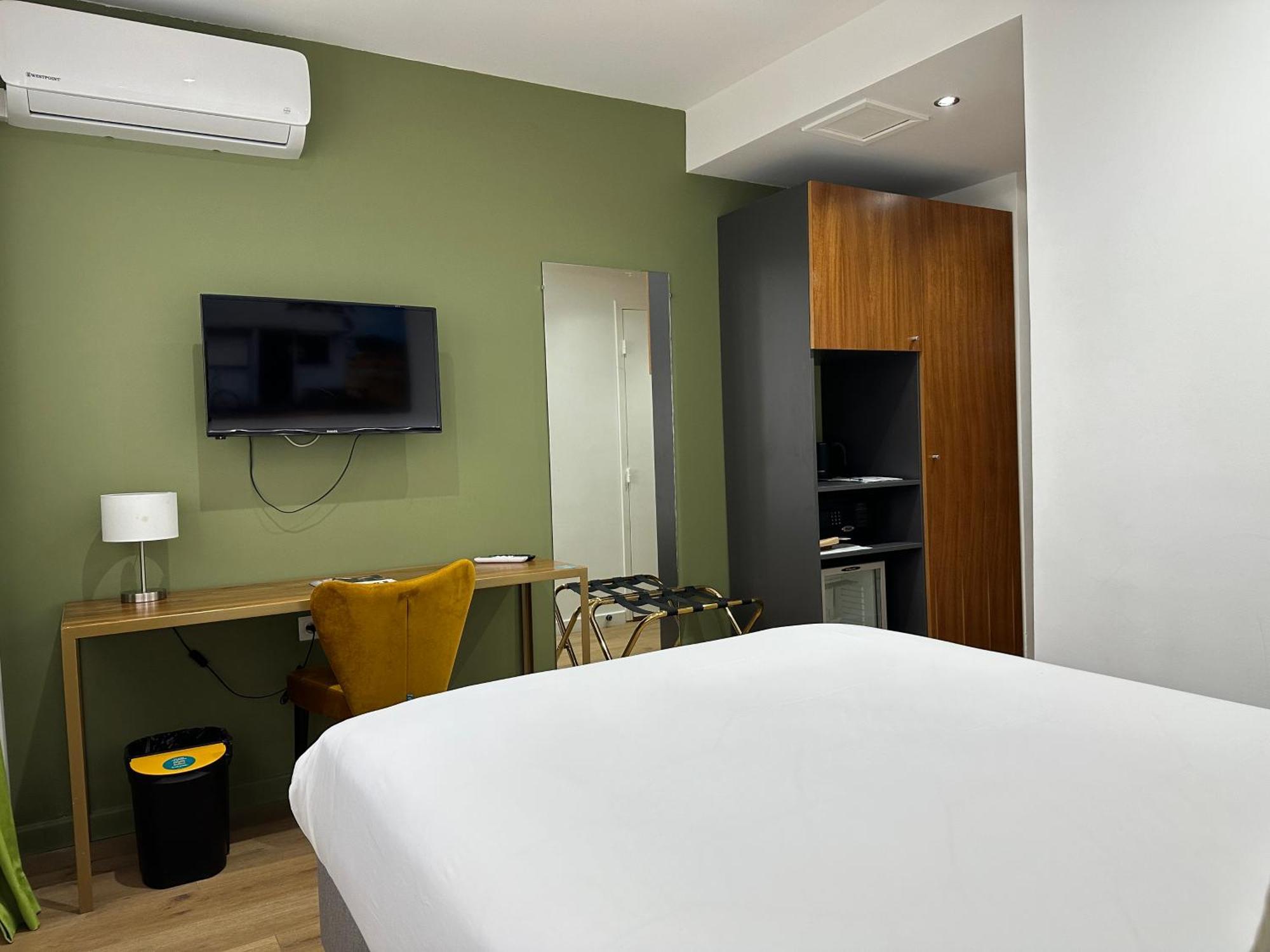 Hotel Exsel Creolia Saint-Denis Exterior photo