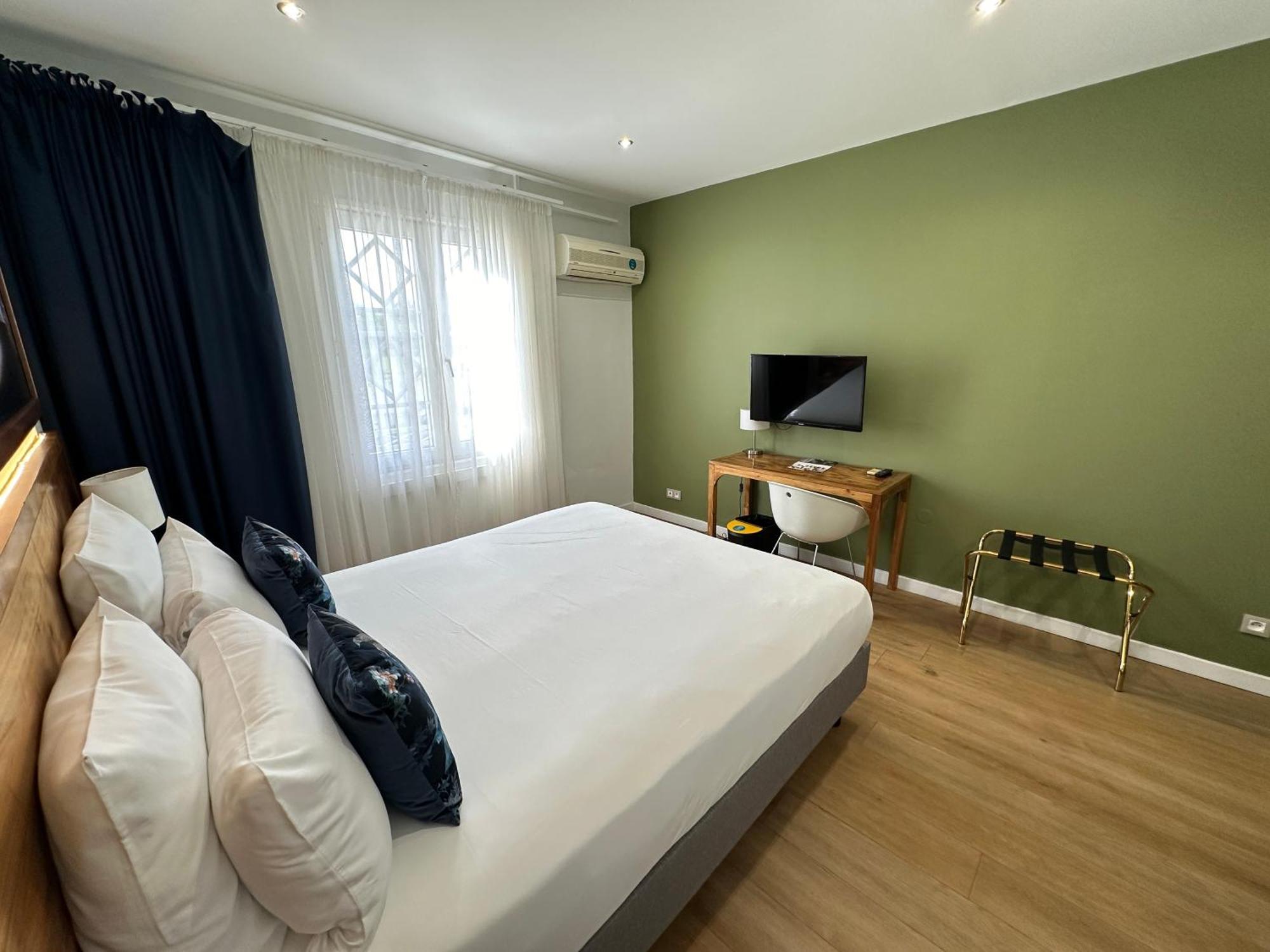 Hotel Exsel Creolia Saint-Denis Room photo